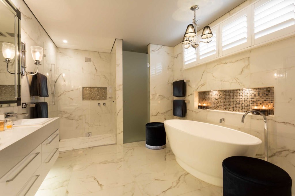 Art-Deco-Master Bathroom