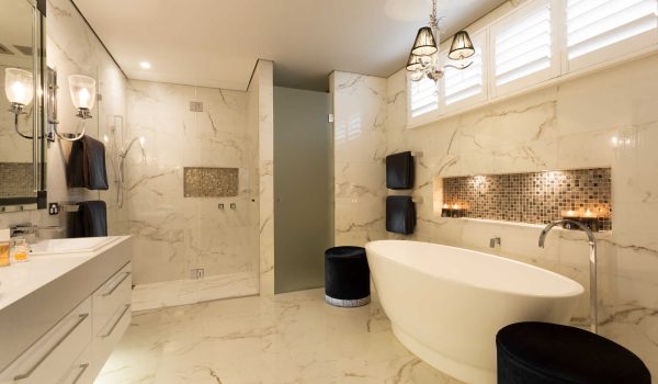 Master Bathroom in Mont Albert