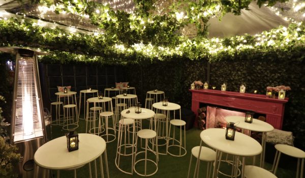 Outdoor Winter Sanctuary