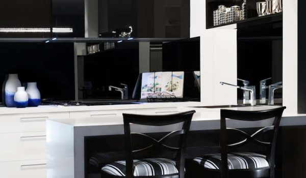 Art Deco Classic Kitchen