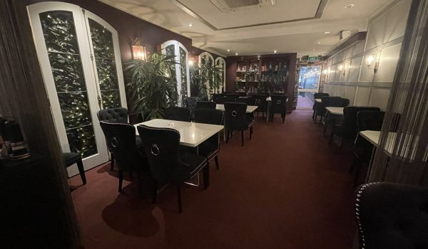Image 6 Dining Room
